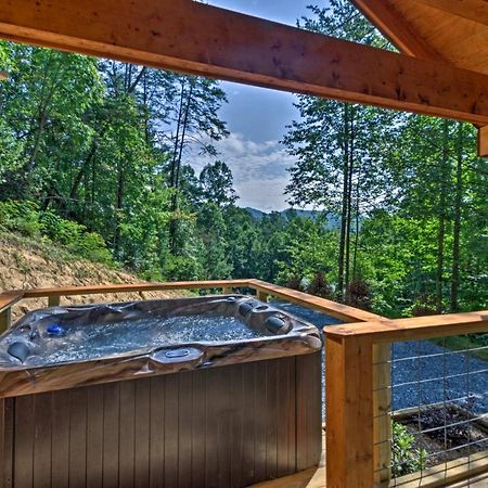 Bryson City Studio With Hot Tub - Near Nantahala! المظهر الخارجي الصورة