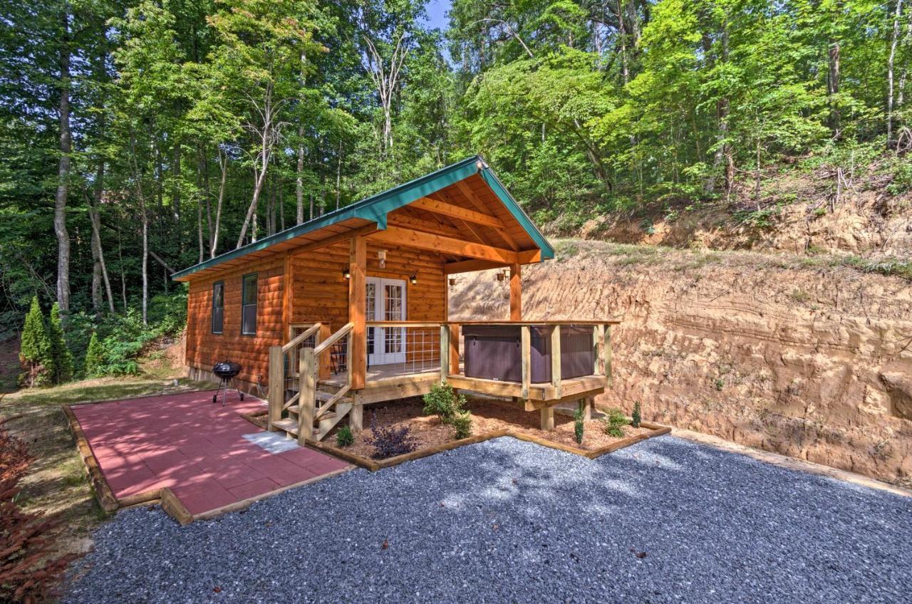 Bryson City Studio With Hot Tub - Near Nantahala! المظهر الخارجي الصورة