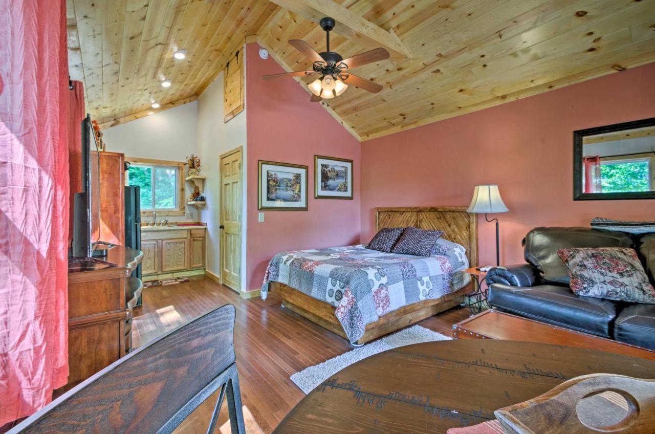 Bryson City Studio With Hot Tub - Near Nantahala! المظهر الخارجي الصورة