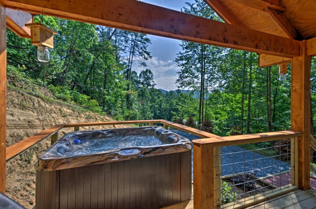 Bryson City Studio With Hot Tub - Near Nantahala! المظهر الخارجي الصورة