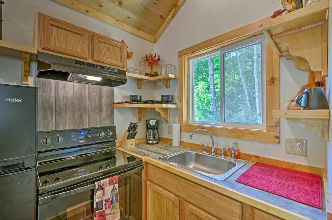 Bryson City Studio With Hot Tub - Near Nantahala! المظهر الخارجي الصورة