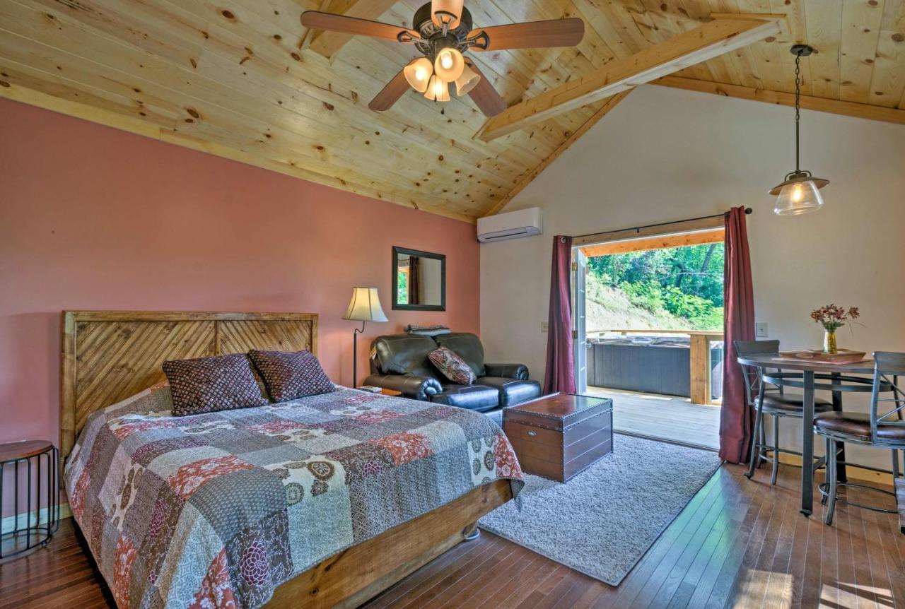 Bryson City Studio With Hot Tub - Near Nantahala! المظهر الخارجي الصورة