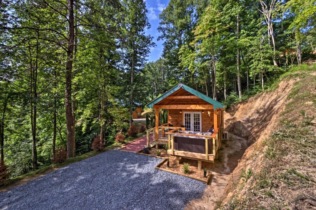 Bryson City Studio With Hot Tub - Near Nantahala! المظهر الخارجي الصورة
